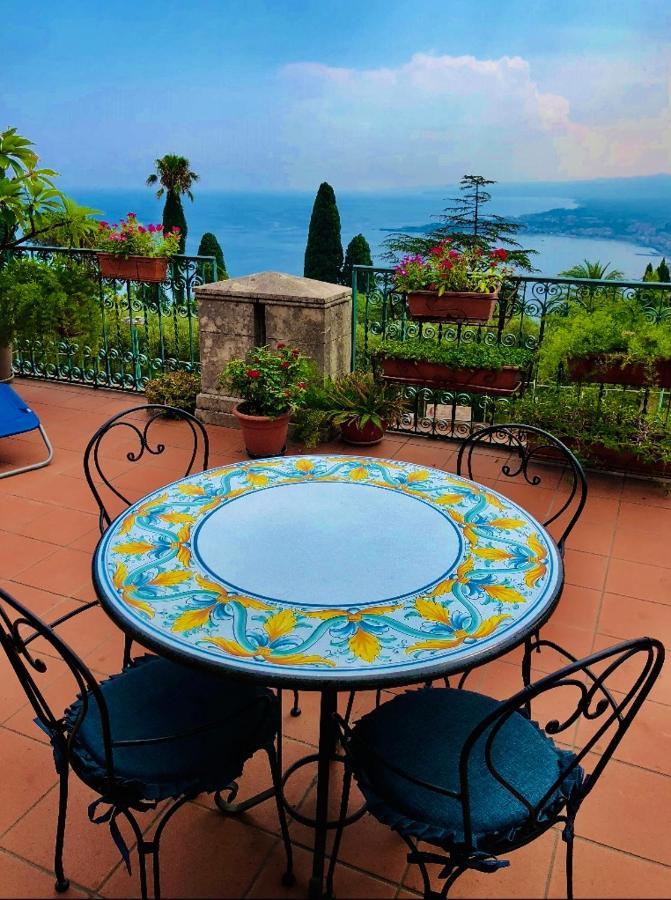 Casa Lionessa Appartement Taormina Buitenkant foto