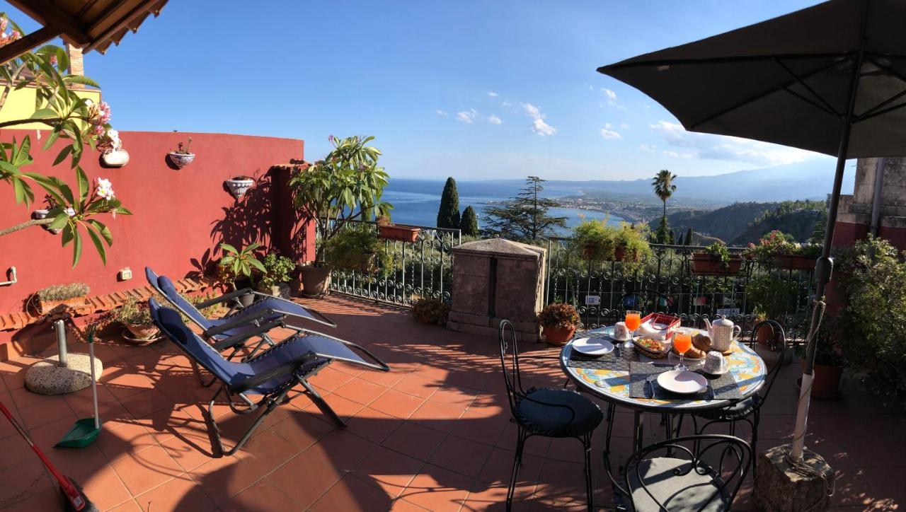 Casa Lionessa Appartement Taormina Buitenkant foto